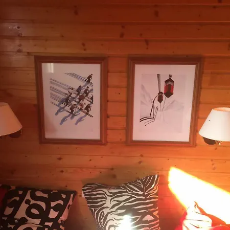 Duplex Dans - Pleiades -, Skis Aux Pieds Avec Clefs A Disposition Via Agence Constel'immo -nous Louons Aussi Le Second Duplex Du *