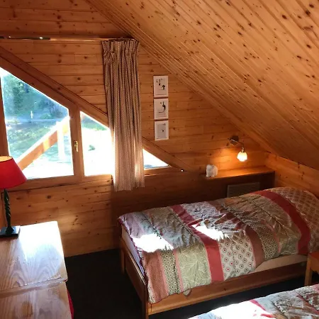 Διαμέρισμα Duplex Dans - Pleiades -, Skis Aux Pieds Avec Clefs A Disposition Via Agence Constel'immo -nous Louons Aussi Le Second Duplex Du Risoul